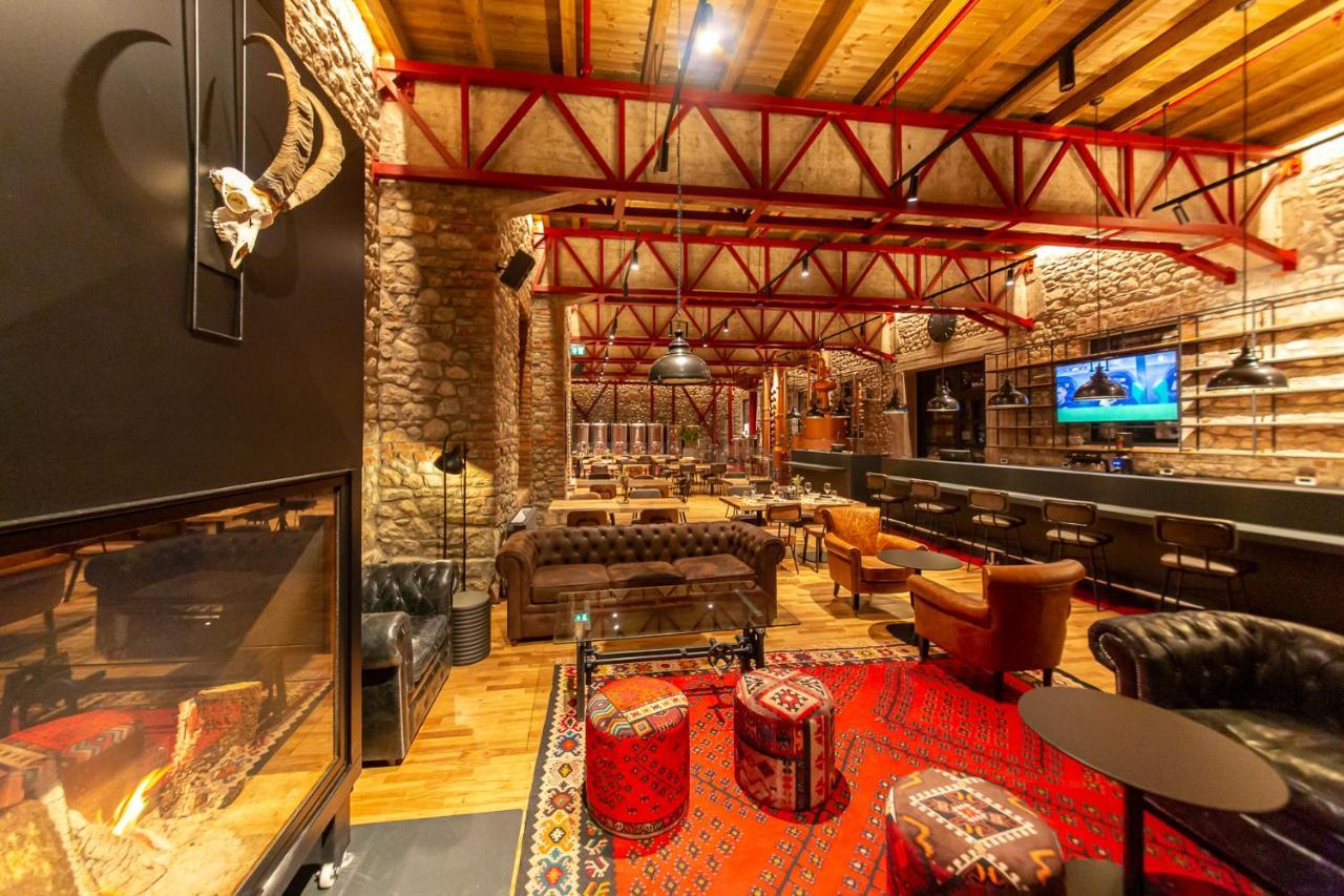 Melesin Distillery Leskovik Экстерьер фото